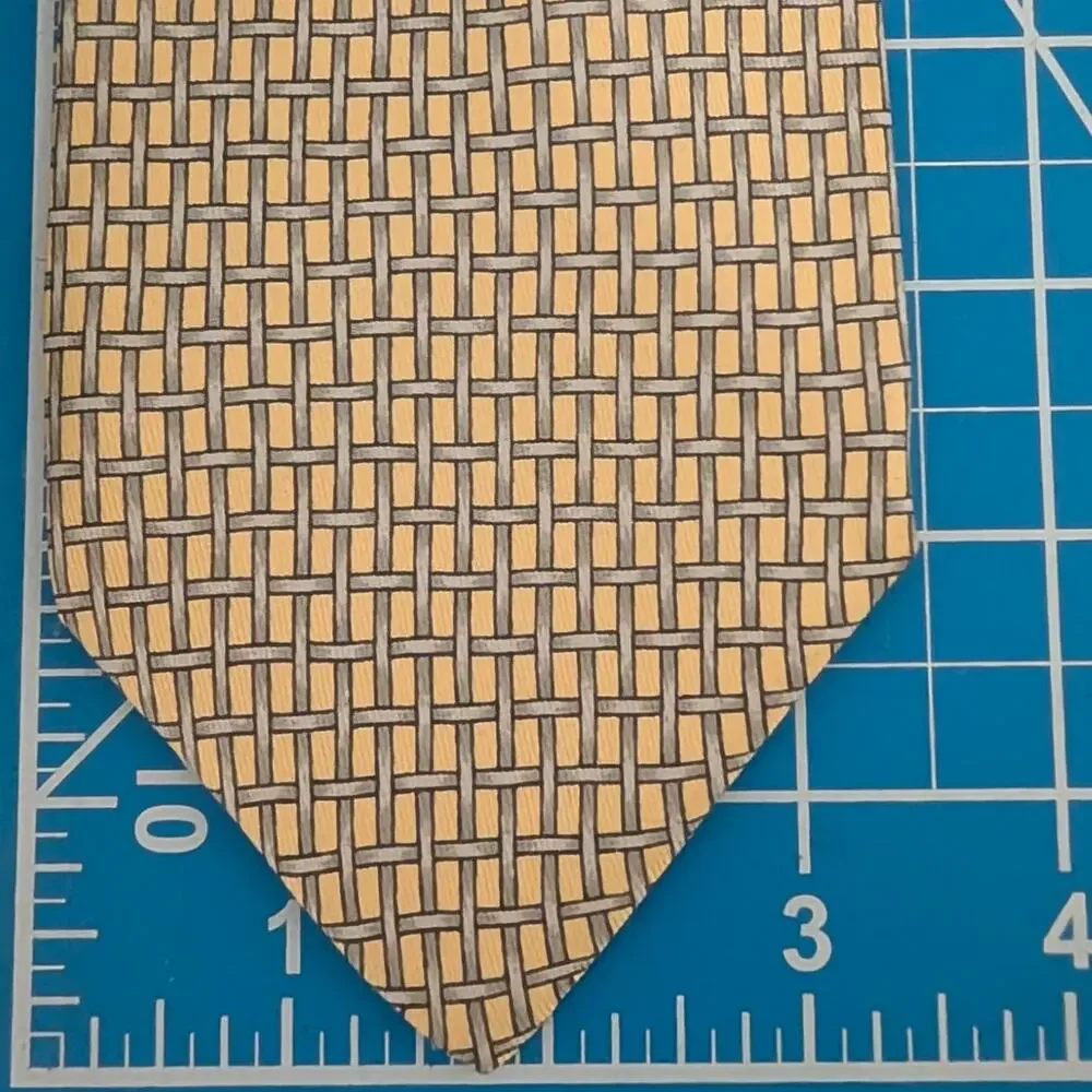 Vintage Hermès 100% Silk Men's Yellow Tie With Grey Basketweave Designs